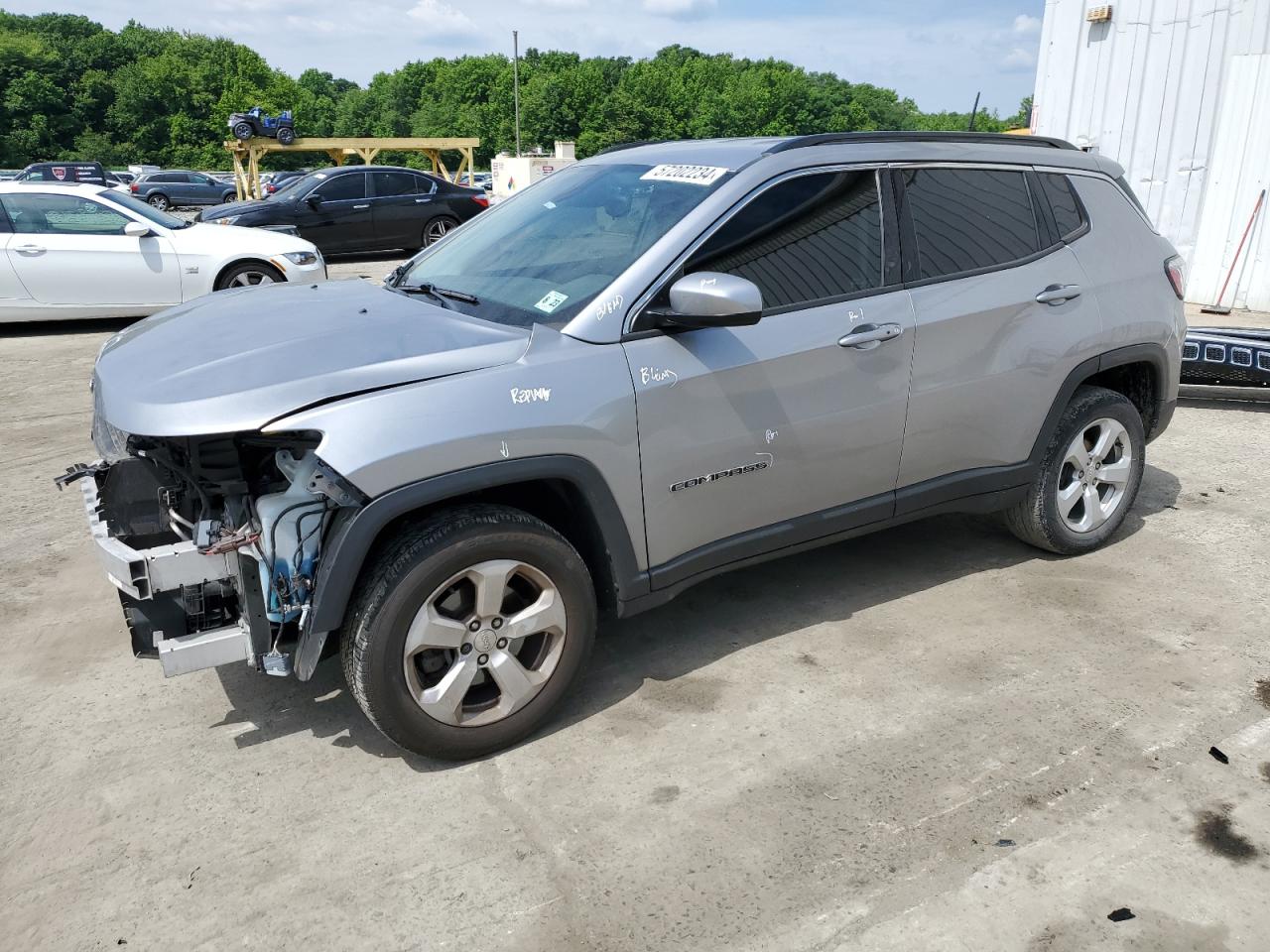 3C4NJDBB1JT423540 2018 Jeep Compass Latitude