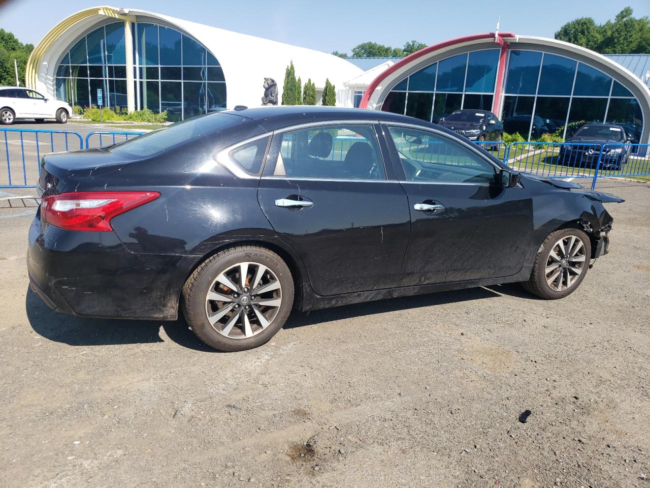 2017 Nissan Altima 2.5 vin: 1N4AL3AP5HC269524