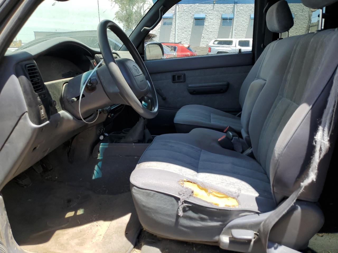 4TAWM72NXYZ658850 2000 Toyota Tacoma Xtracab