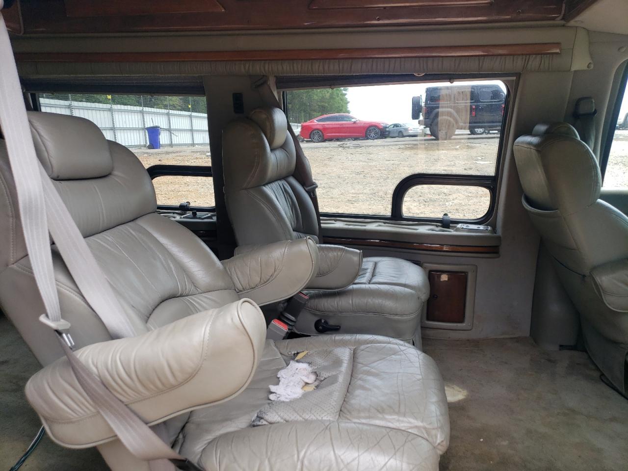 1GDFG15R4Y1261118 2000 GMC Savana Rv G1500