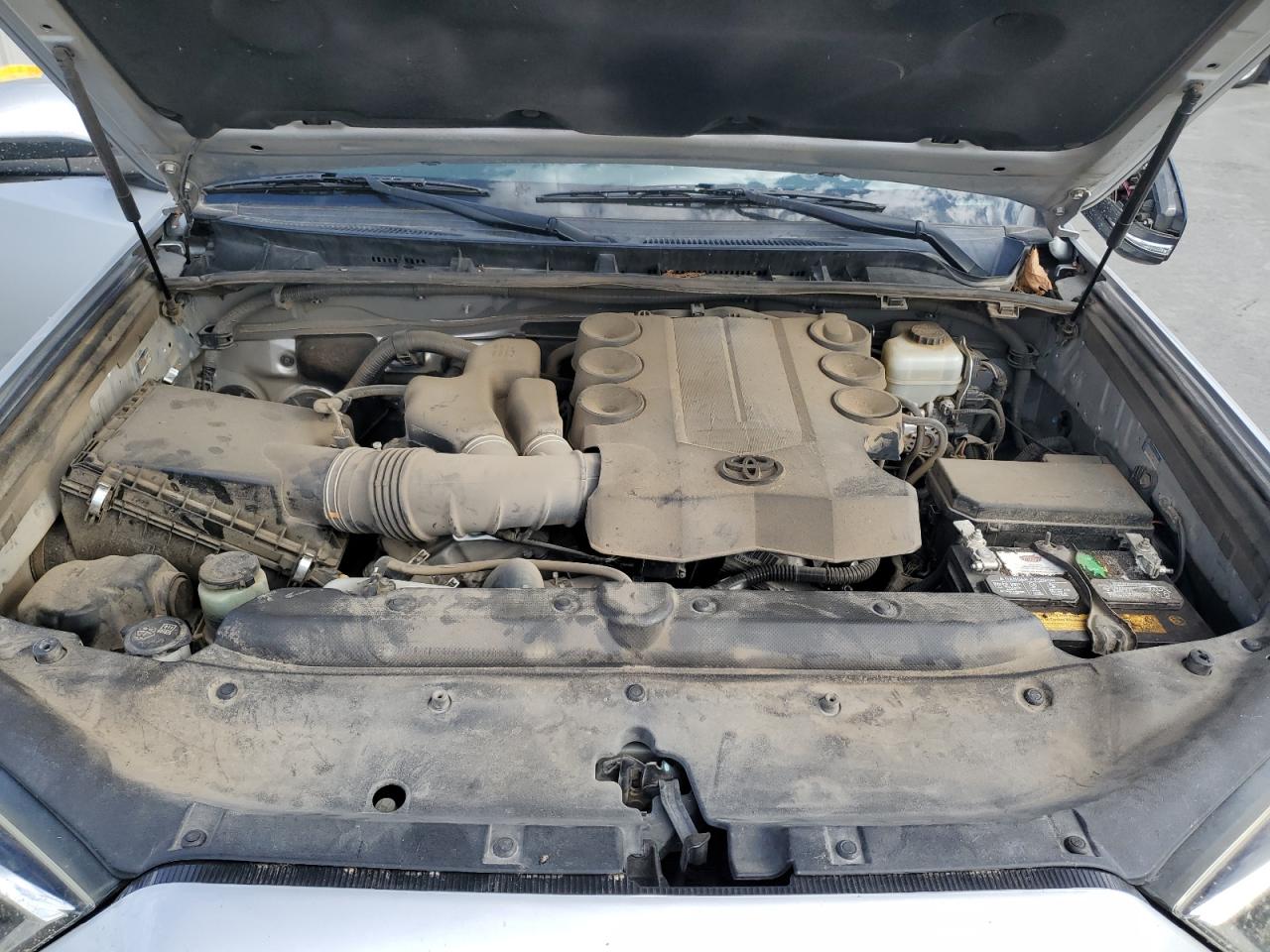 JTEZU5JR9F5103298 2015 Toyota 4Runner Sr5