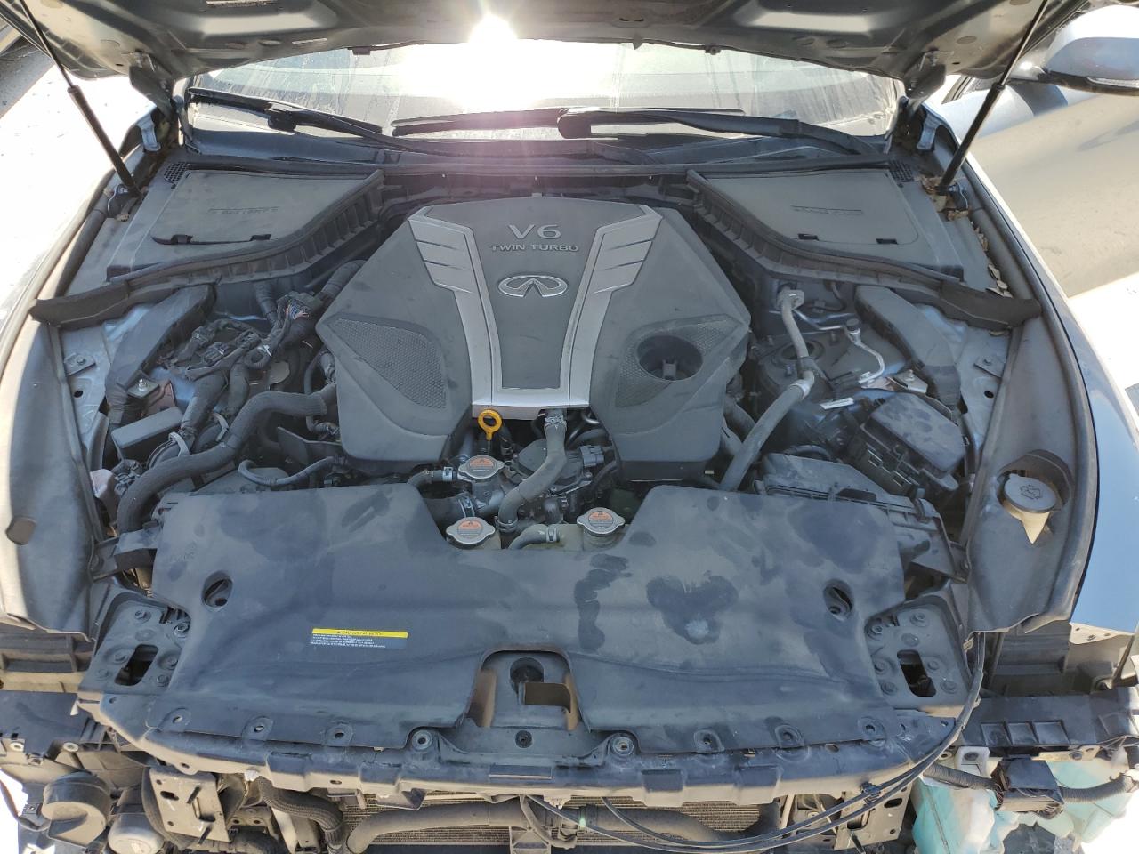 JN1EV7AP2JM358113 2018 Infiniti Q50 Luxe