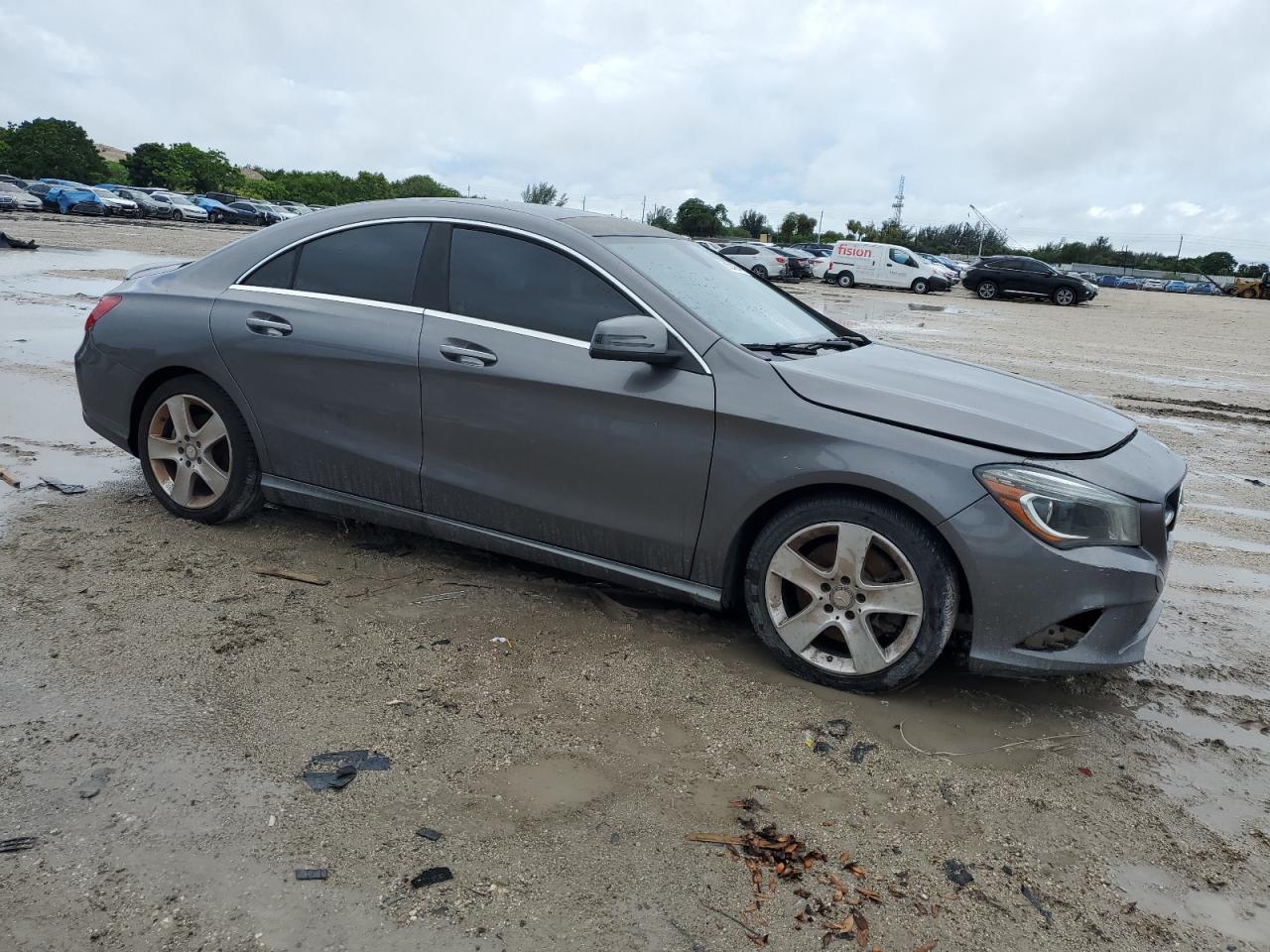 2016 Mercedes-Benz Cla 250 4Matic vin: WDDSJ4GBXGN383842