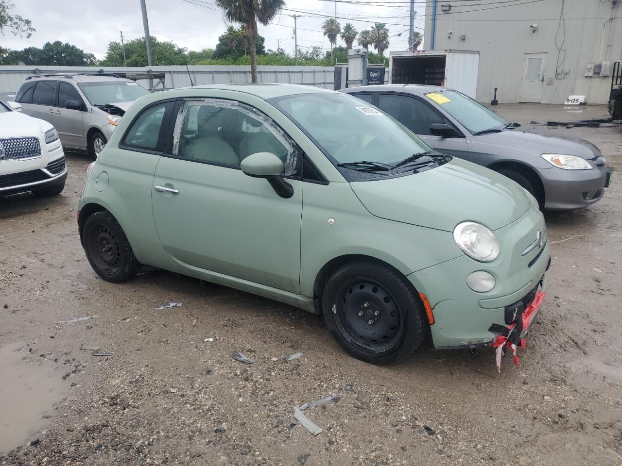 2013 Fiat 500 Pop vin: 3C3CFFAR8DT575729