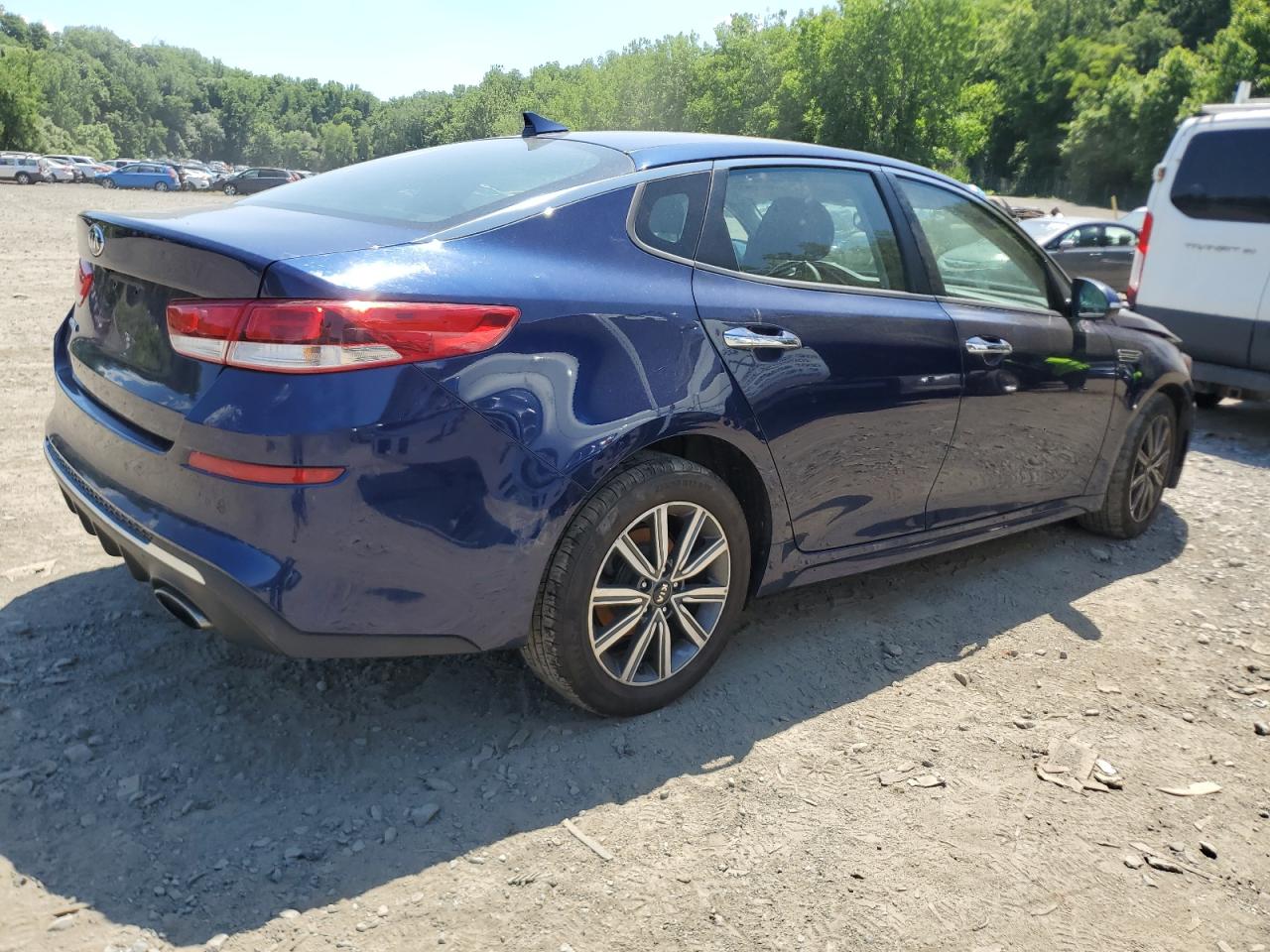 2019 Kia Optima Lx vin: 5XXGT4L37KG368583