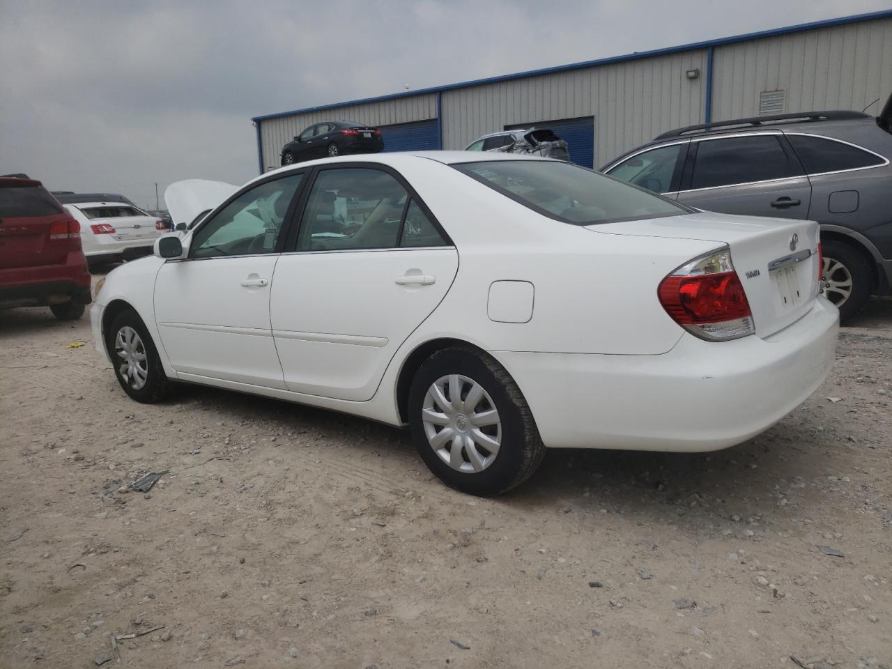 JTDBE30KX63047217 2006 Toyota Camry Le