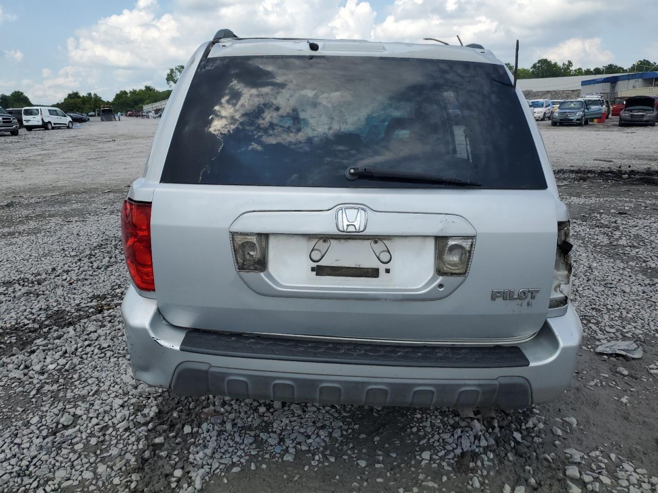 2HKYF185X3H600409 2003 Honda Pilot Exl