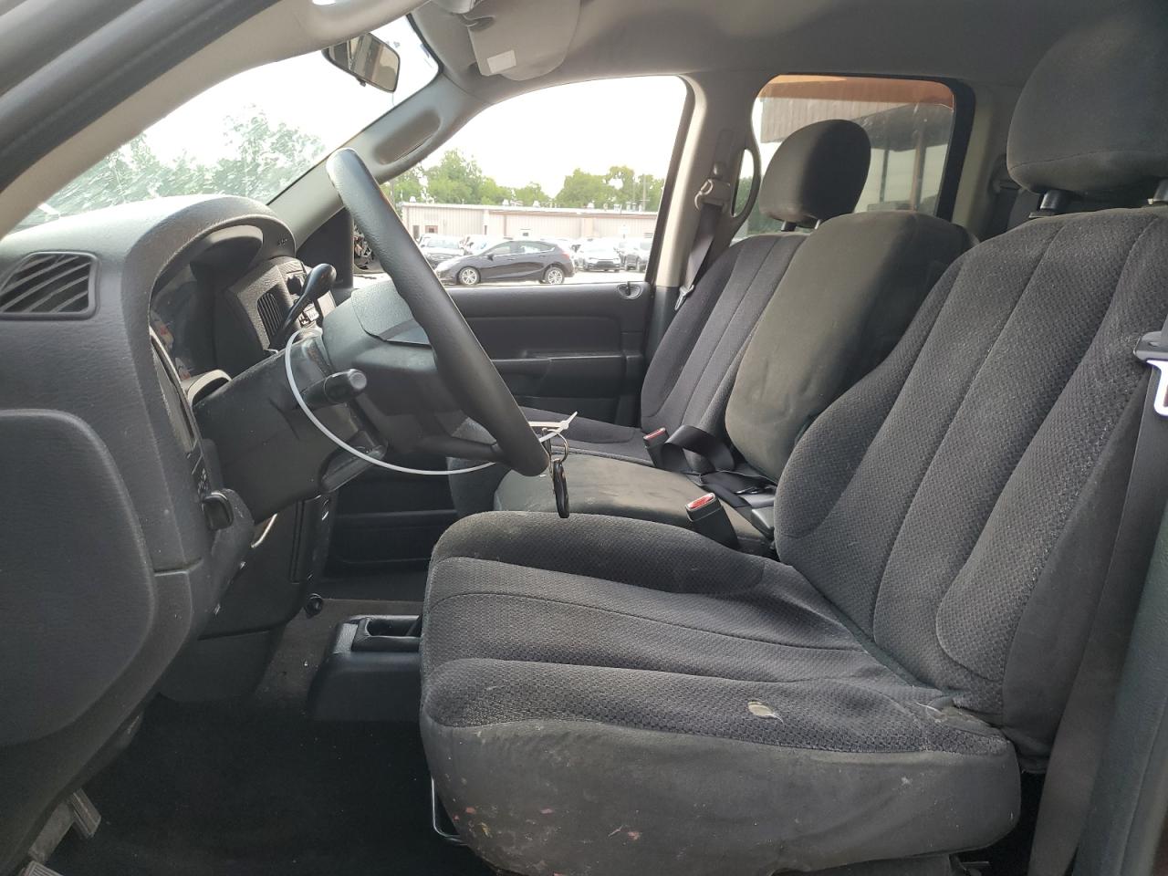 1D7HU18D24J239379 2004 Dodge Ram 1500 St