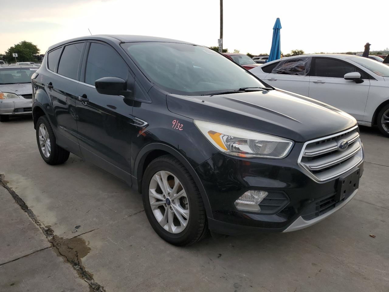 1FMCU0GD5HUC79455 2017 Ford Escape Se