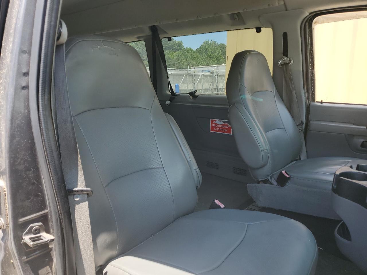 1FBSS31LX8DB16876 2008 Ford Econoline E350 Super Duty Wagon