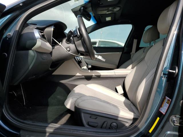 2022 Genesis G70 - Image 7