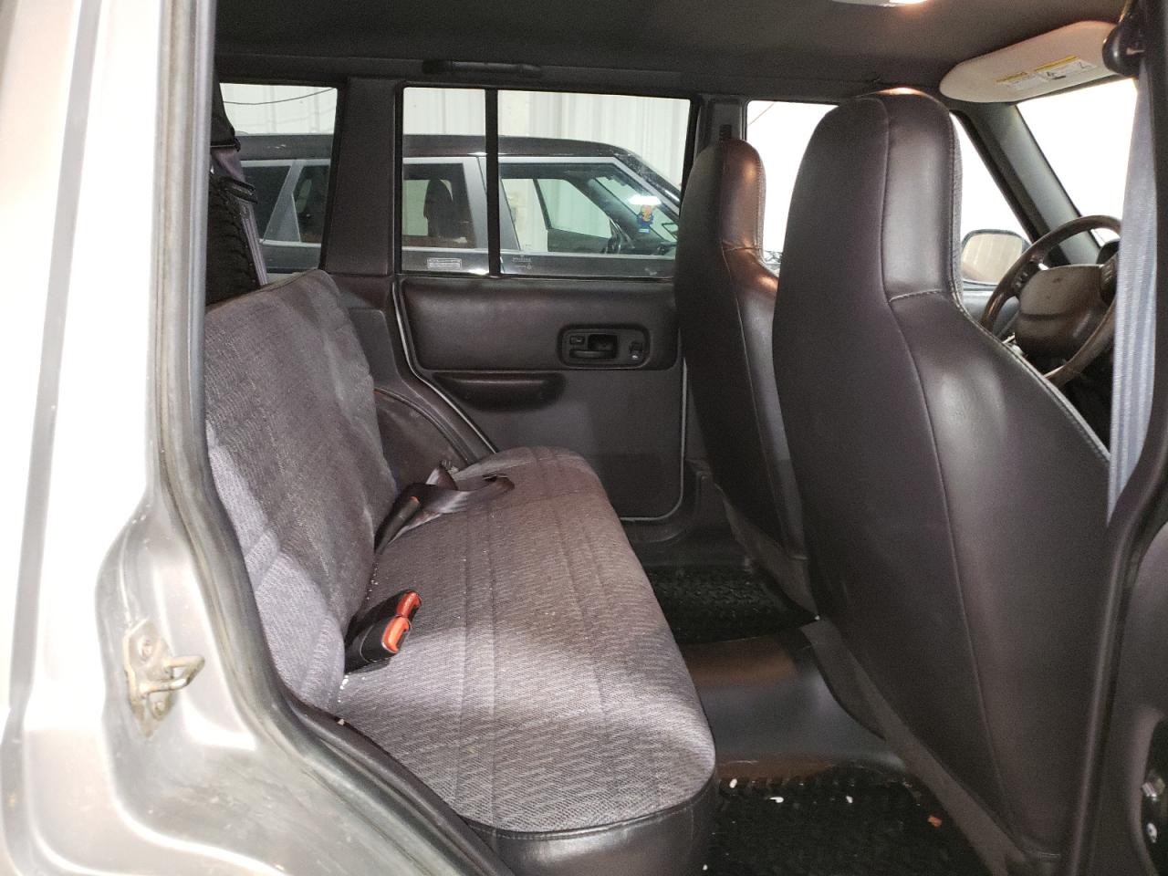 1J4FF48S81L526103 2001 Jeep Cherokee Sport