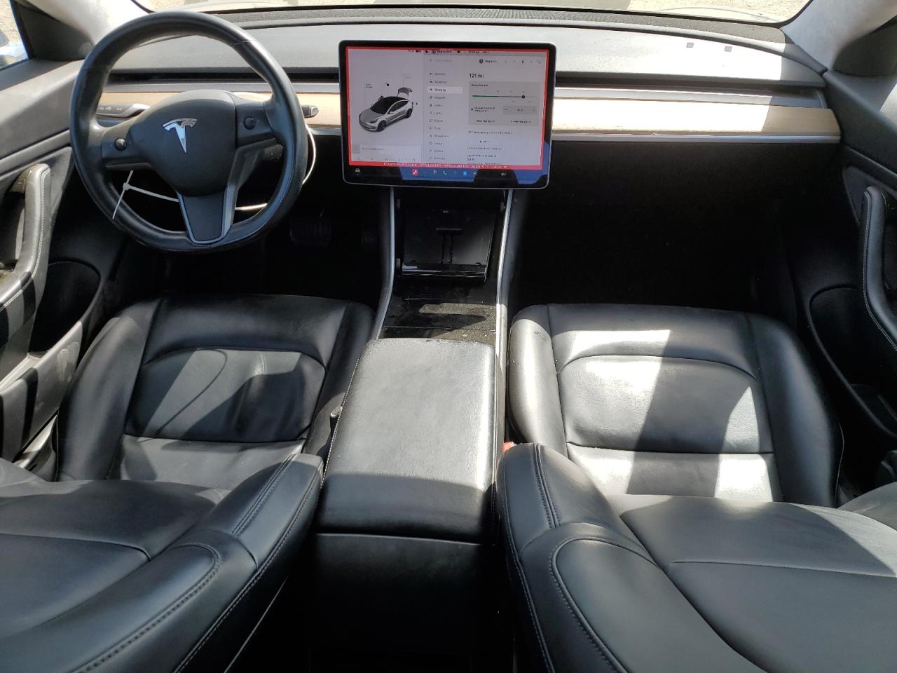 5YJ3E1EA8HF000198 2017 Tesla Model 3