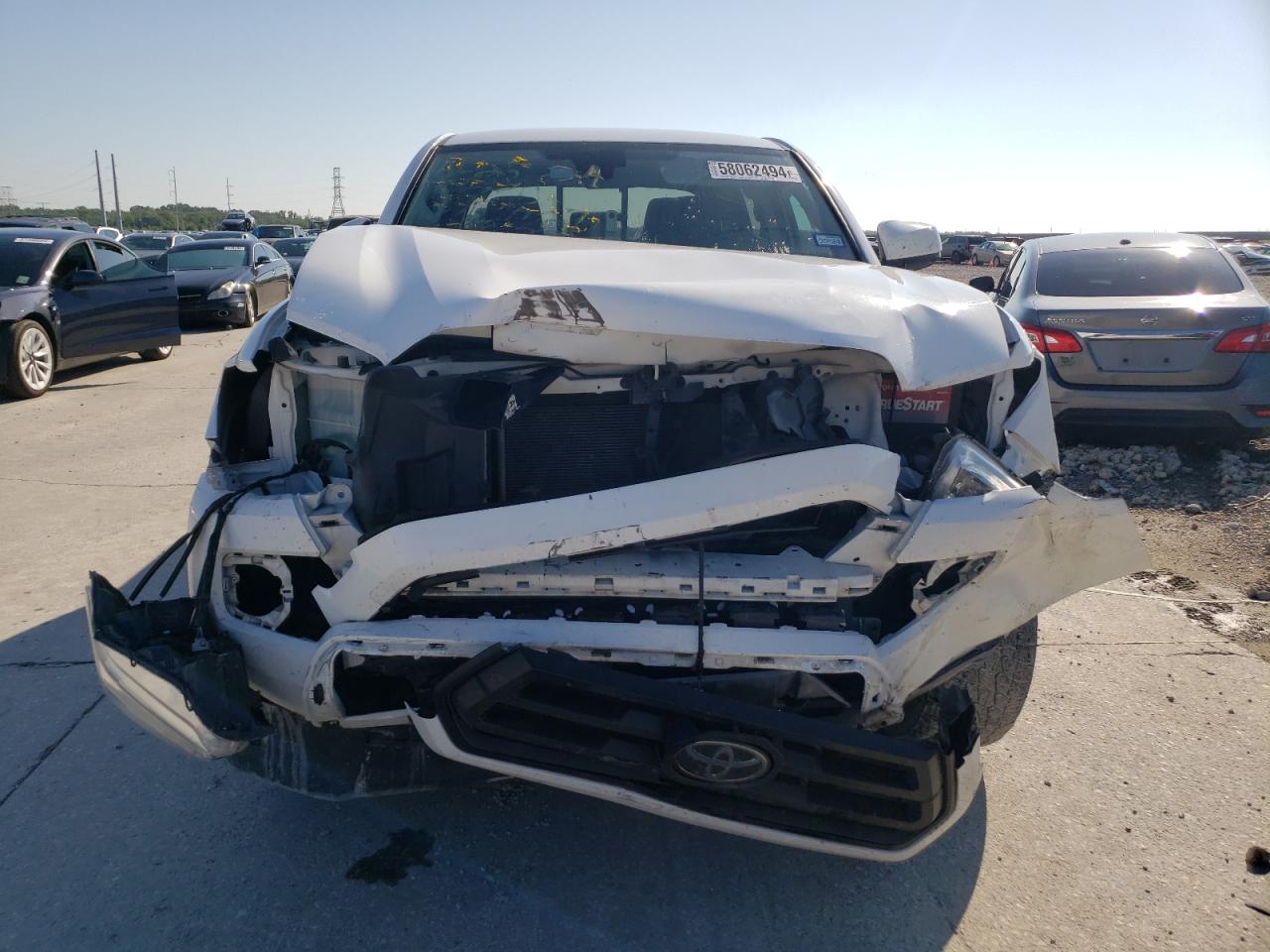 2021 TOYOTA TACOMA DOU 2.7L 4 , VIN: 5TFAX5GN8MX192828