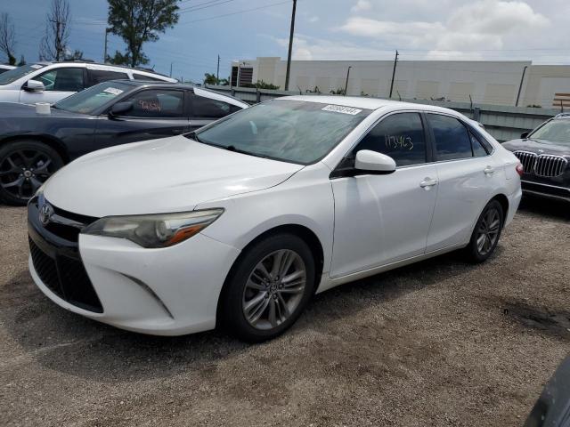 VIN 4T1BF1FK0GU174588 2016 Toyota Camry, LE no.1