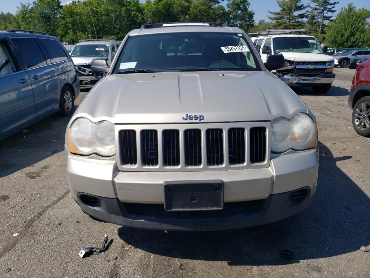 1J8GR48K69C553063 2009 Jeep Grand Cherokee Laredo