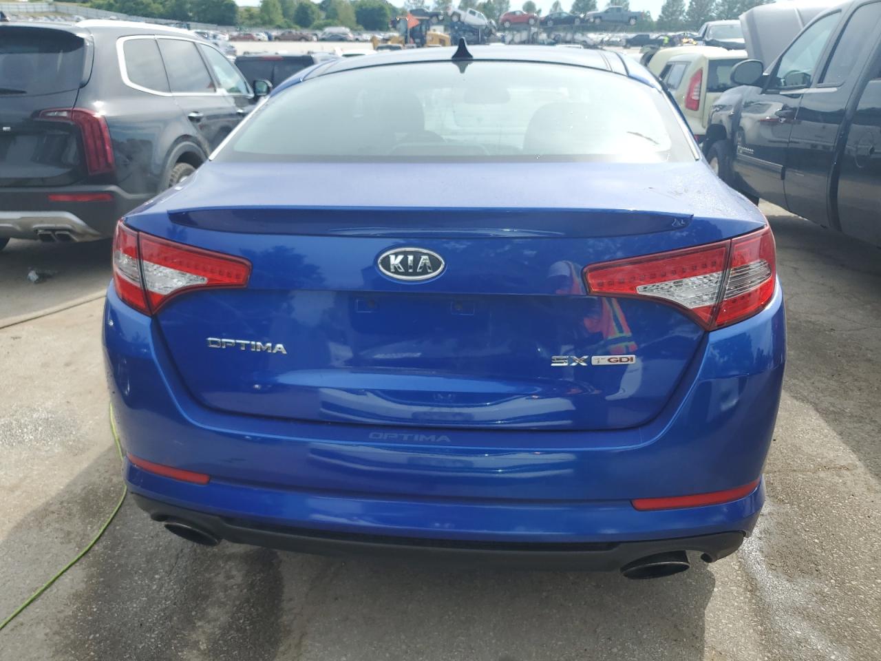 KNAGR4A6XB5133995 2011 Kia Optima Sx