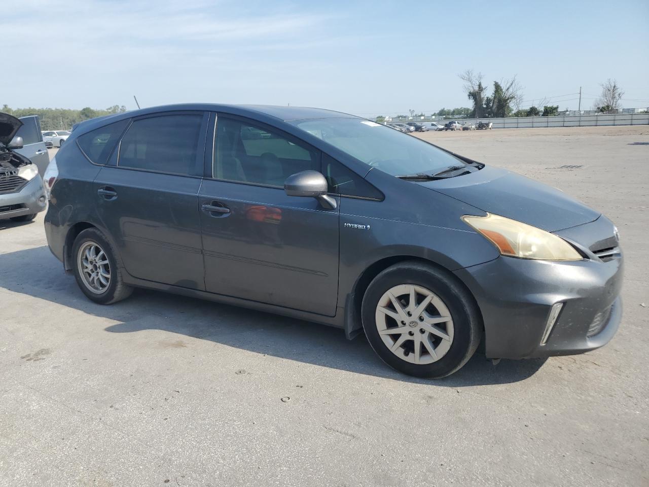 JTDZN3EU7C3122346 2012 Toyota Prius V