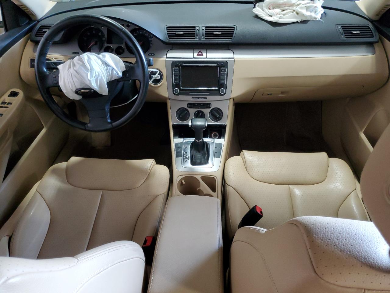 WVWXK73C29E030415 2009 Volkswagen Passat Wagon Turbo