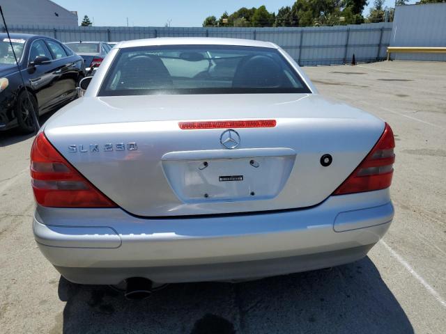 1999 Mercedes-Benz Slk 230 Kompressor VIN: WDBKK47F7XF105029 Lot: 58286054