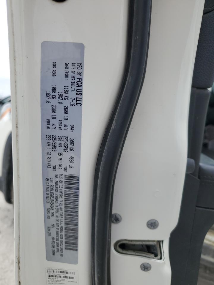 3C4NJDBB5JT454645 2018 Jeep Compass Latitude