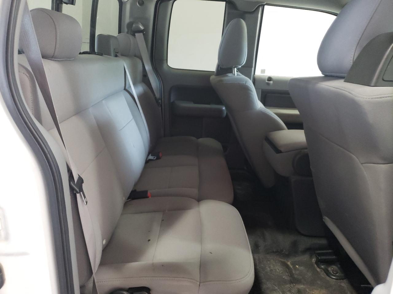 1FTRX12W75NB17269 2005 Ford F150