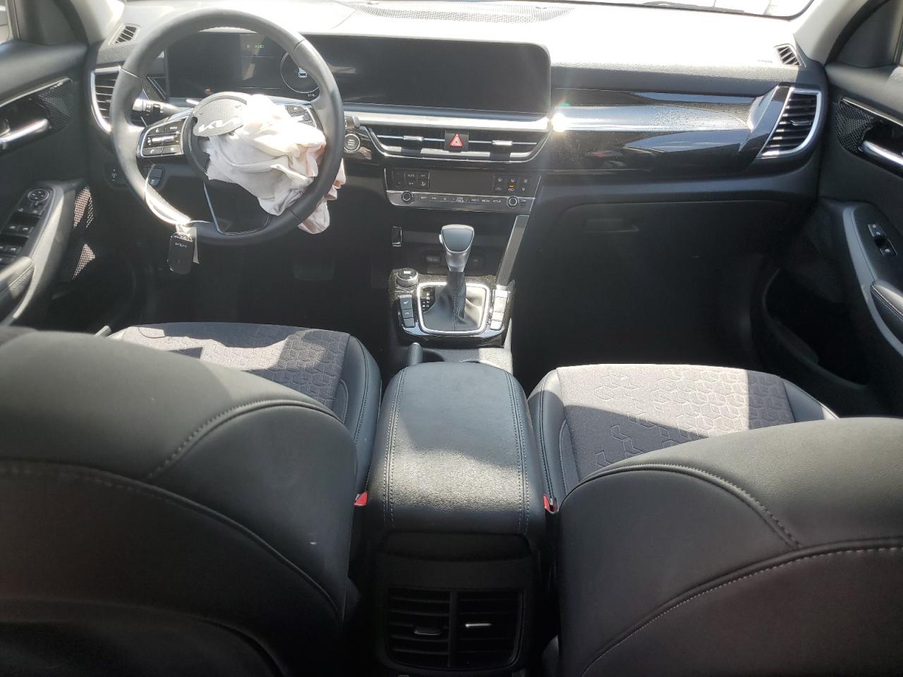 KNDEUCAA9R7528160 2024 Kia Seltos S