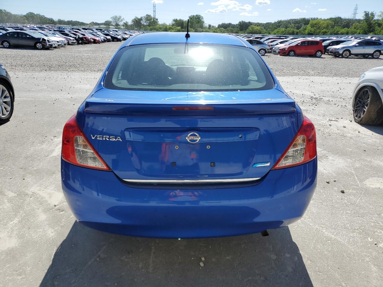 3N1CN7AP7EL831401 2014 Nissan Versa S