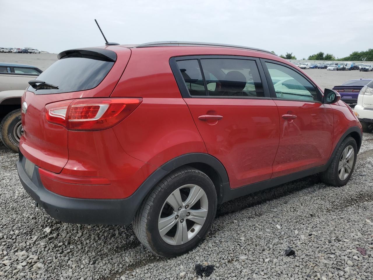 2013 Kia Sportage Base vin: KNDPB3A28D7517635