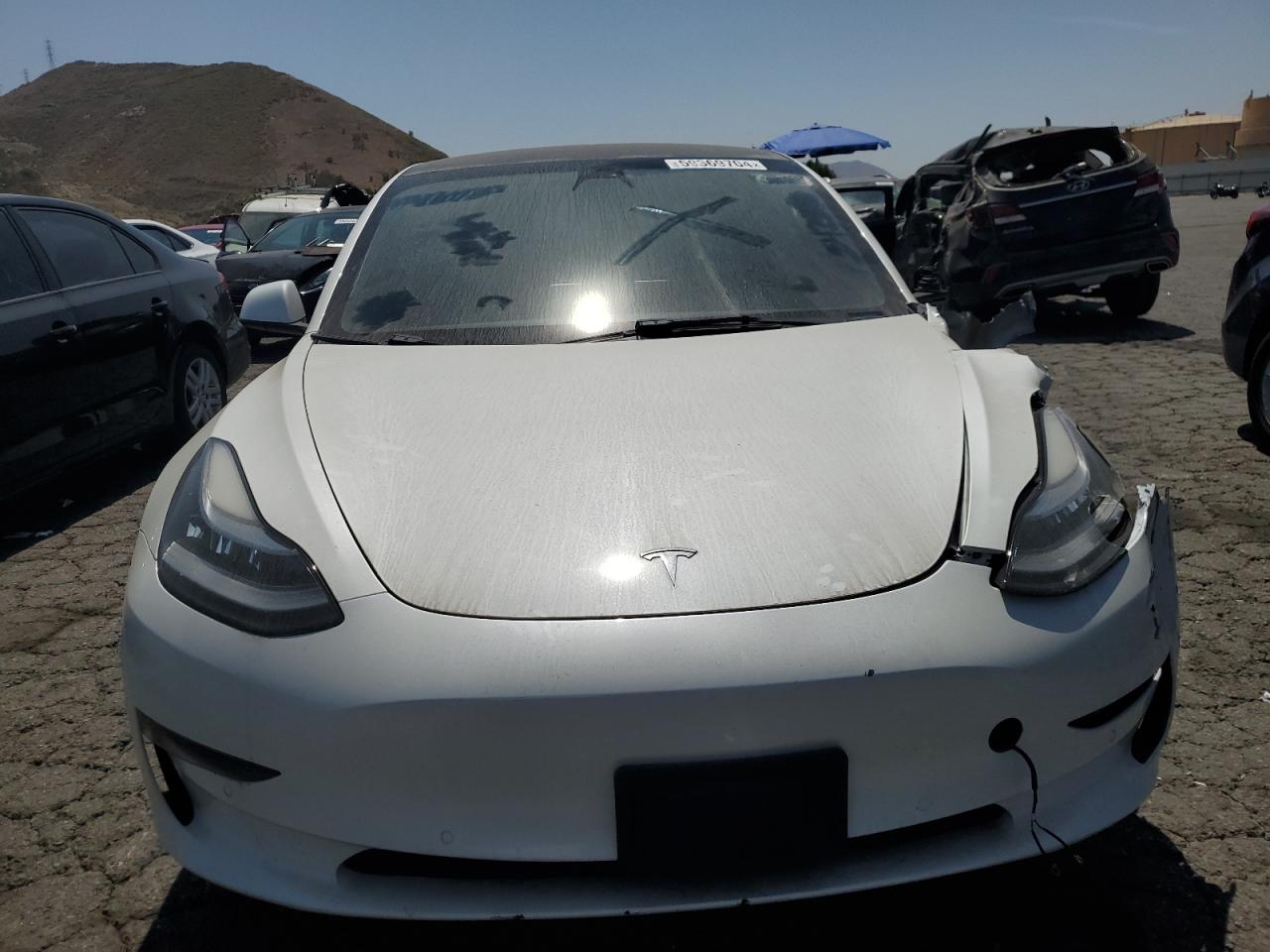 2022 Tesla Model 3 vin: 5YJ3E1EA7NF242556