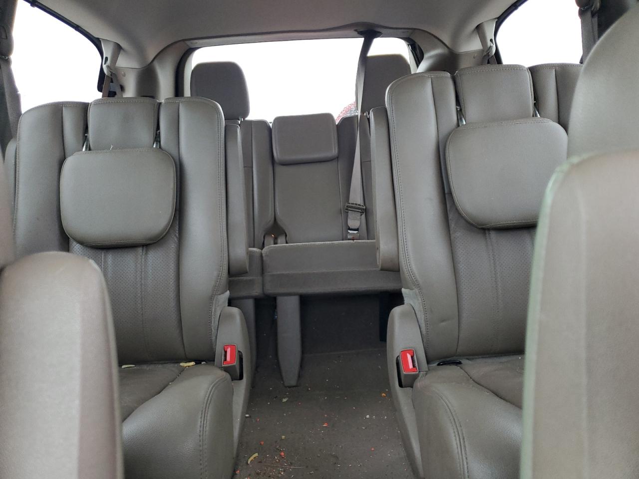 2C4RC1CG4CR228090 2012 Chrysler Town & Country Touring L