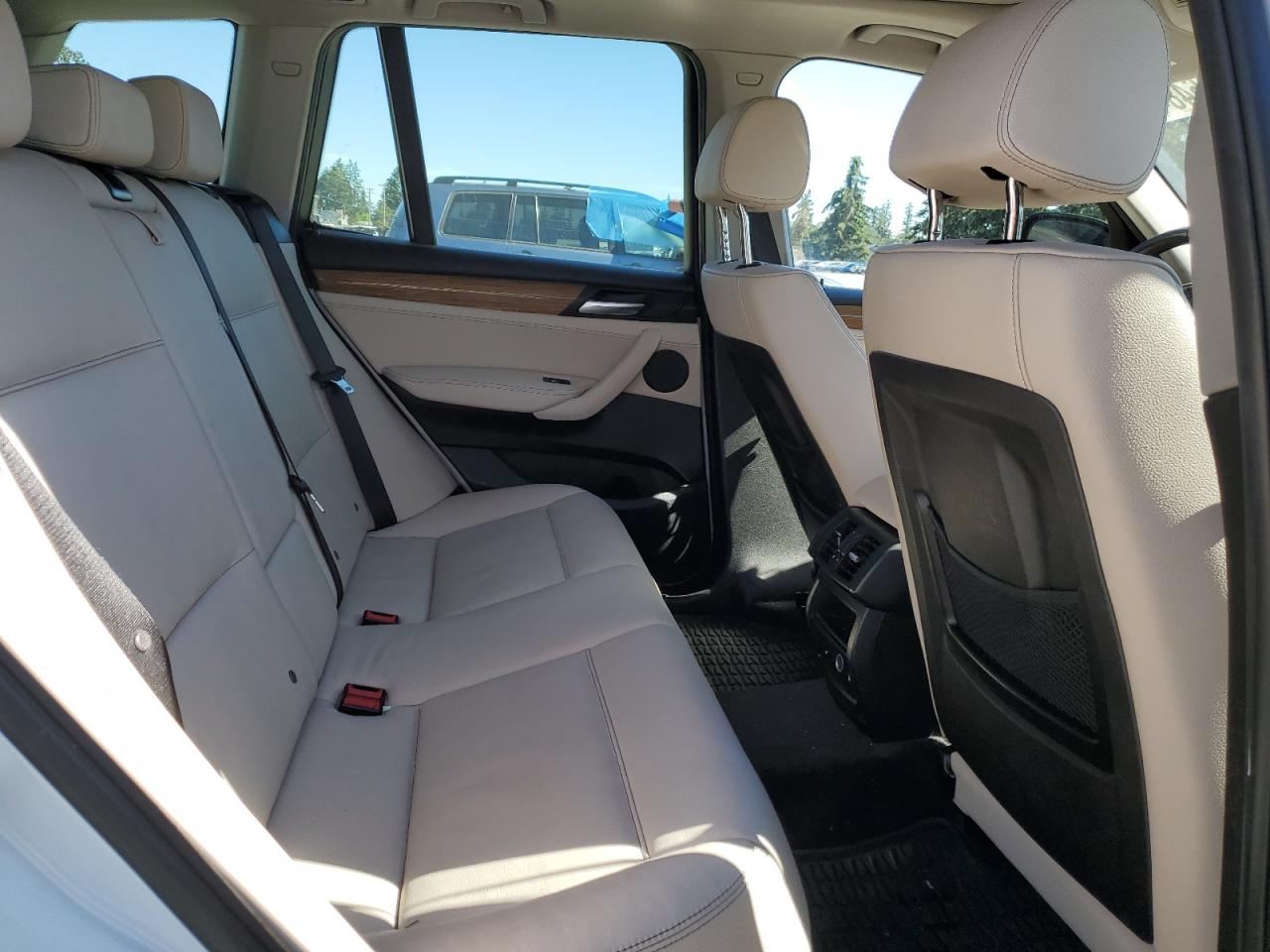 5UXWX9C50E0D10661 2014 BMW X3 xDrive28I