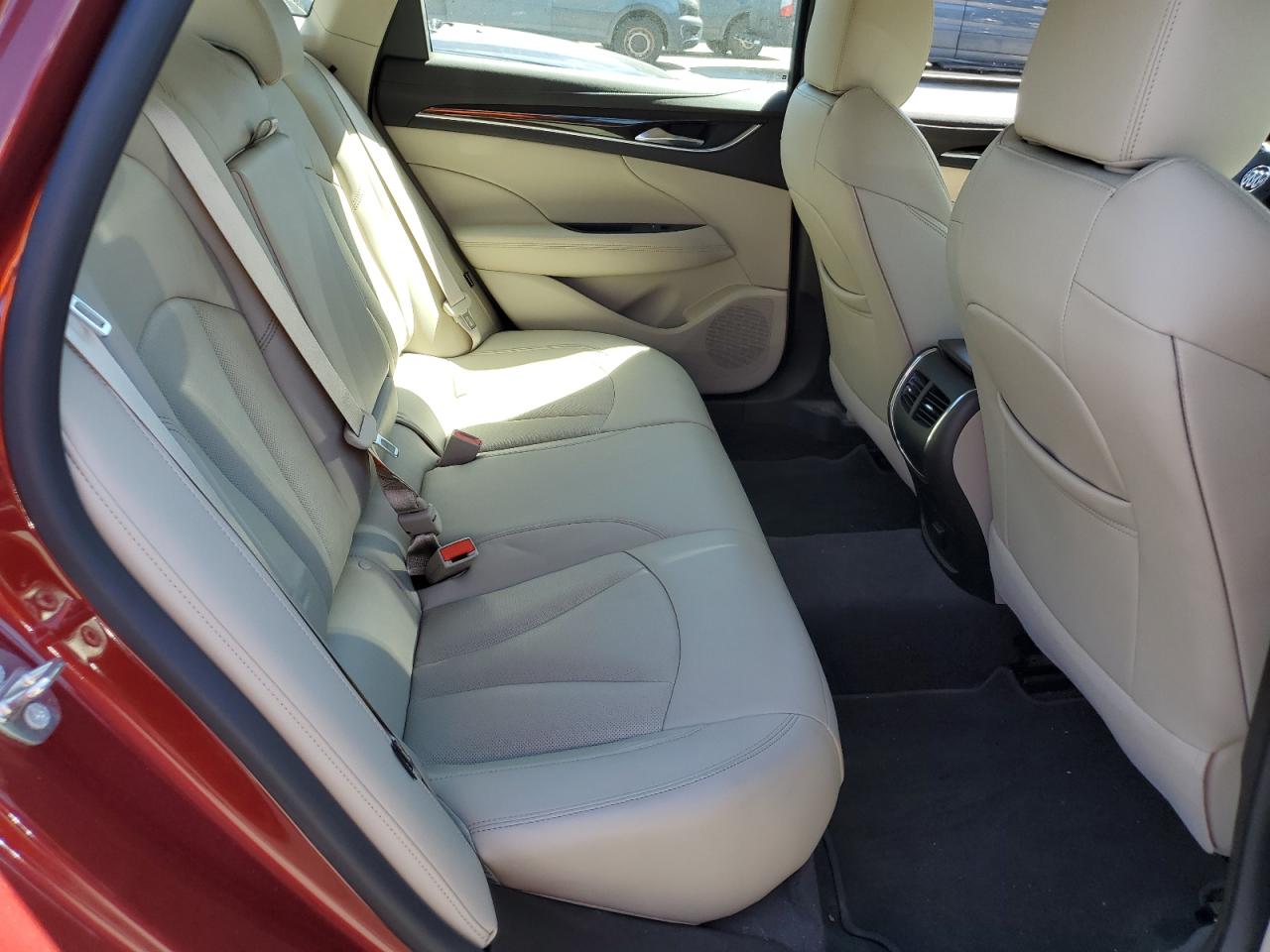 1G4ZP5SS6HU132985 2017 Buick Lacrosse Essence