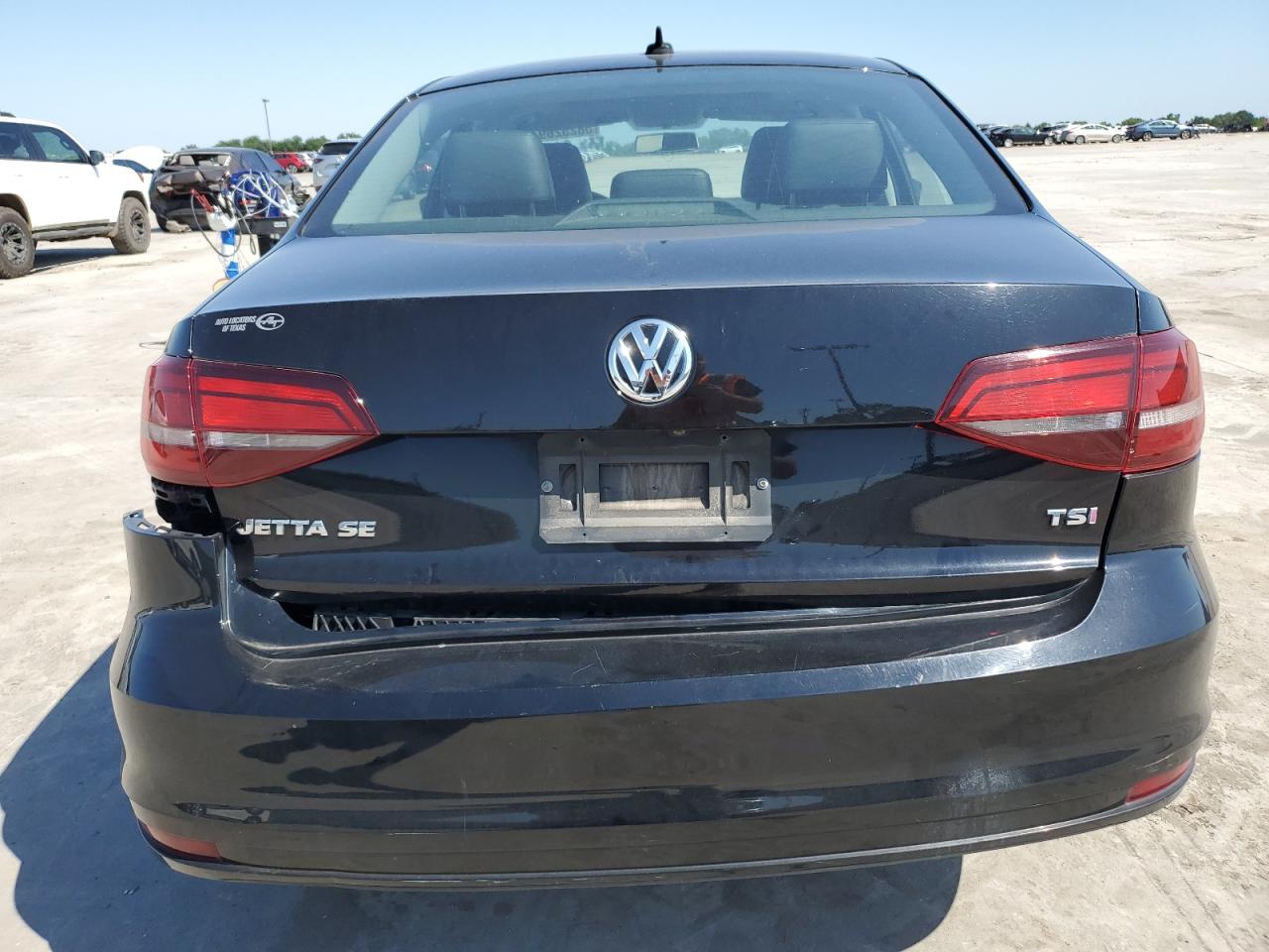 3VWDB7AJ0HM281928 2017 Volkswagen Jetta Se