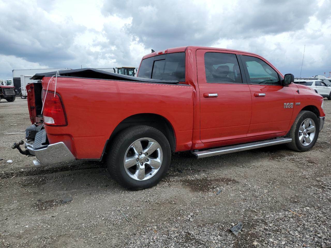 1C6RR7LT2JS316668 2018 Ram 1500 Slt