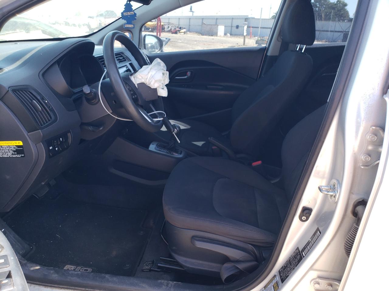 KNADM4A35E6352241 2014 Kia Rio Lx