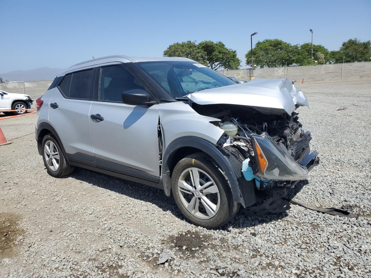 2019 Nissan Kicks S vin: 3N1CP5CU1KL532399