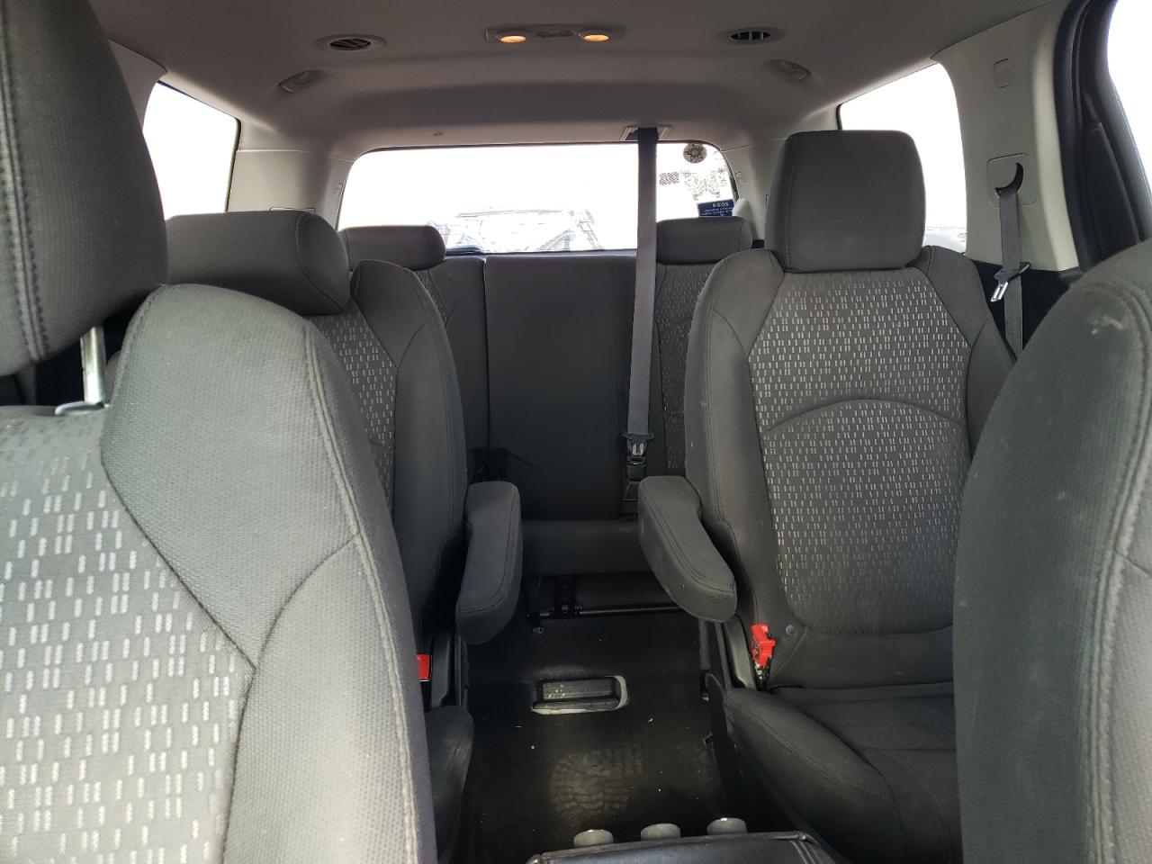 1GKKRPEDXBJ262449 2011 GMC Acadia Sle