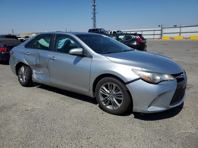 VIN 4T1BF1FK2HU730157 2017 Toyota Camry, LE no.4