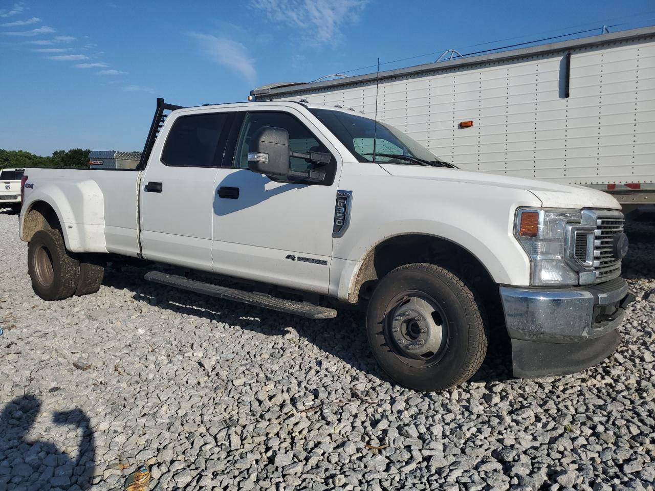 2022 Ford F350 Super Duty vin: 1FT8W3DTXNEG43294