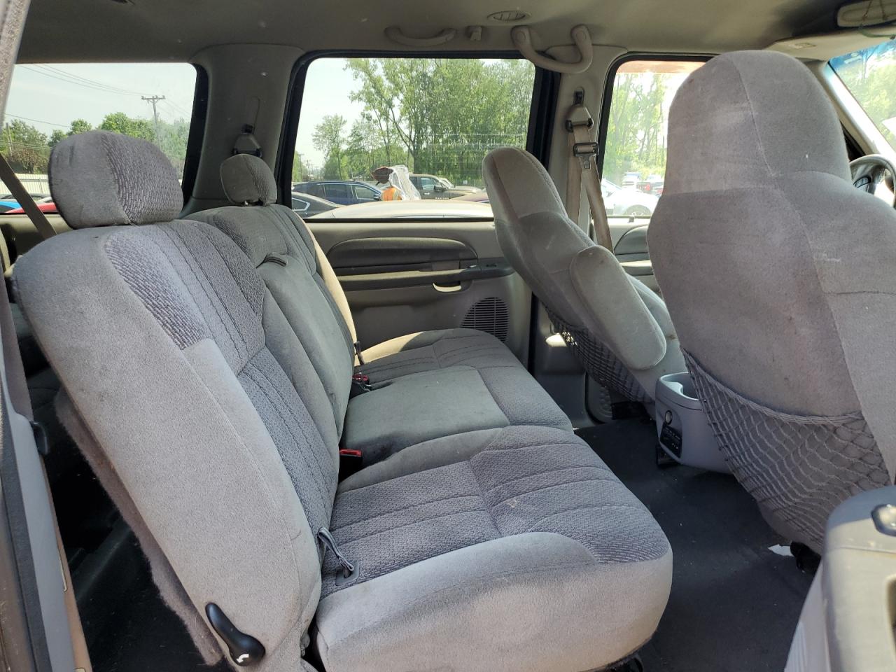 1FMNU41S9YEC61087 2000 Ford Excursion Xlt