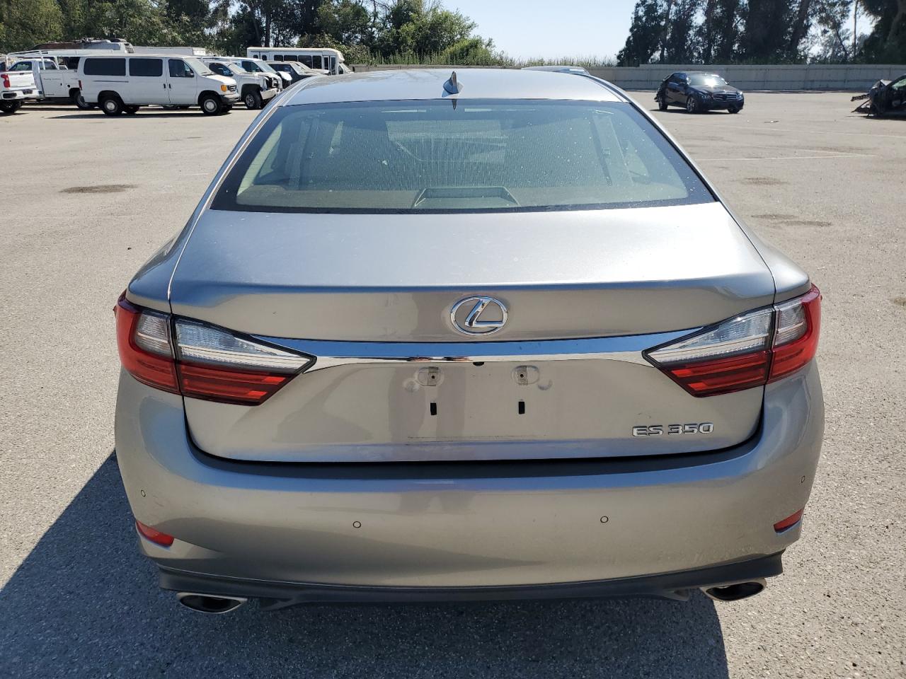 JTHBK1GG9G2218379 2016 Lexus Es 350