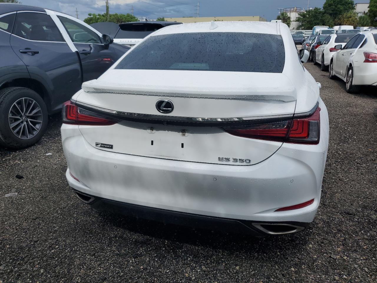 58AGZ1B13MU086357 2021 Lexus Es 350 Base