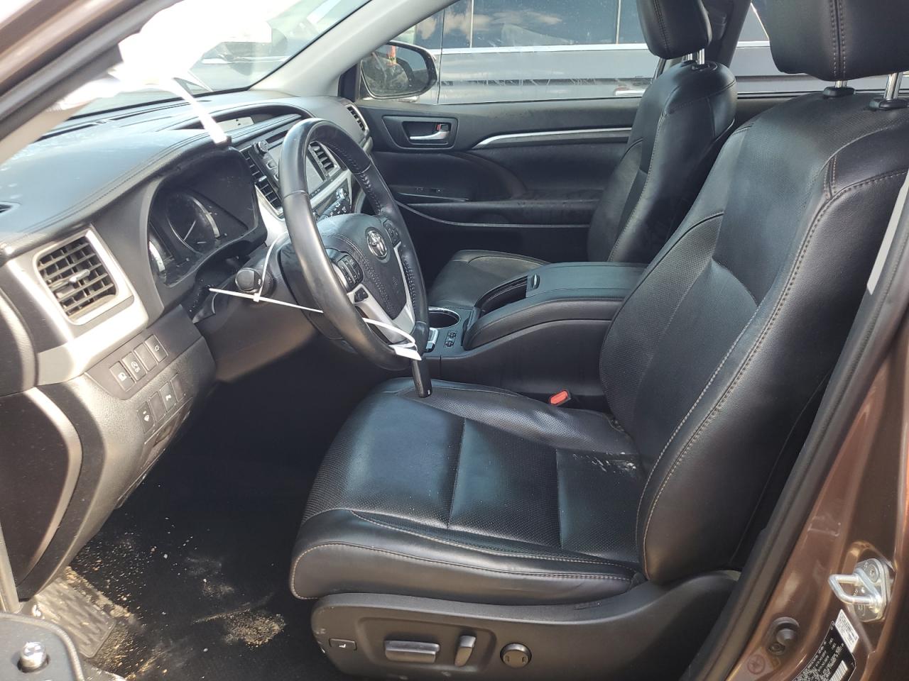 5TDYZRFH3KS324201 2019 Toyota Highlander Limited