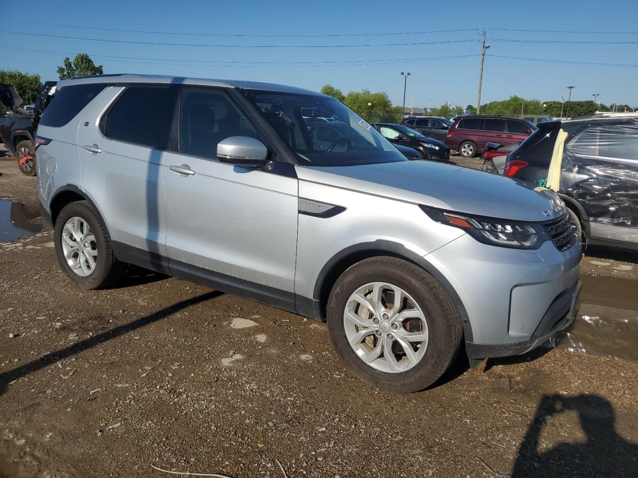 2019 Land Rover Discovery Se vin: SALRG2RV1KA094702