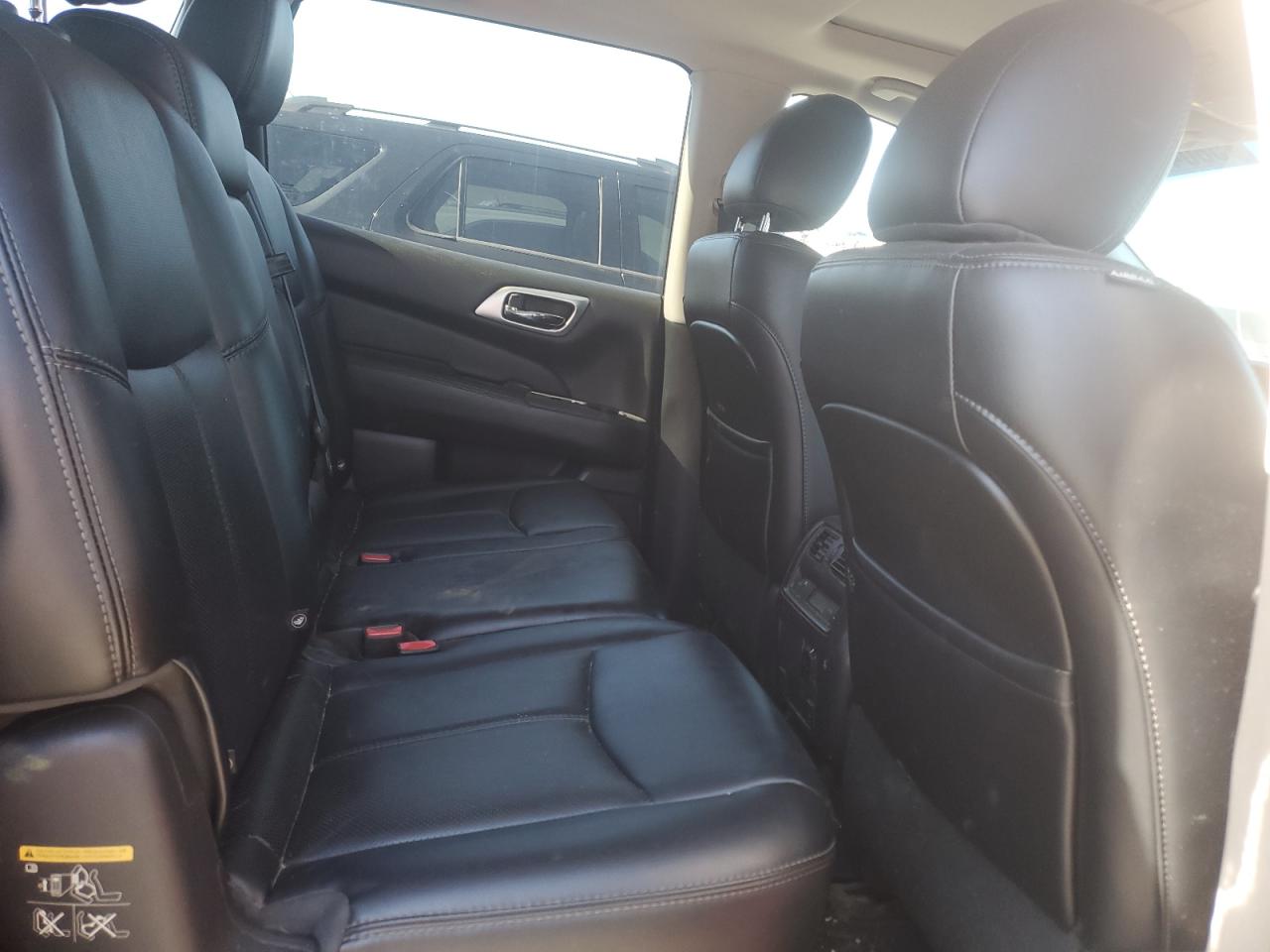 5N1AR2MN6FC628451 2015 Nissan Pathfinder S