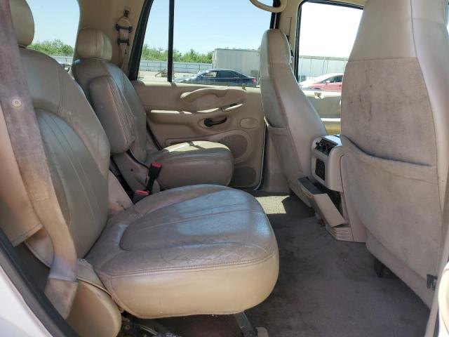 2000 Ford Expedition Eddie Bauer VIN: 1FMRU17LXYLB60362 Lot: 59518304