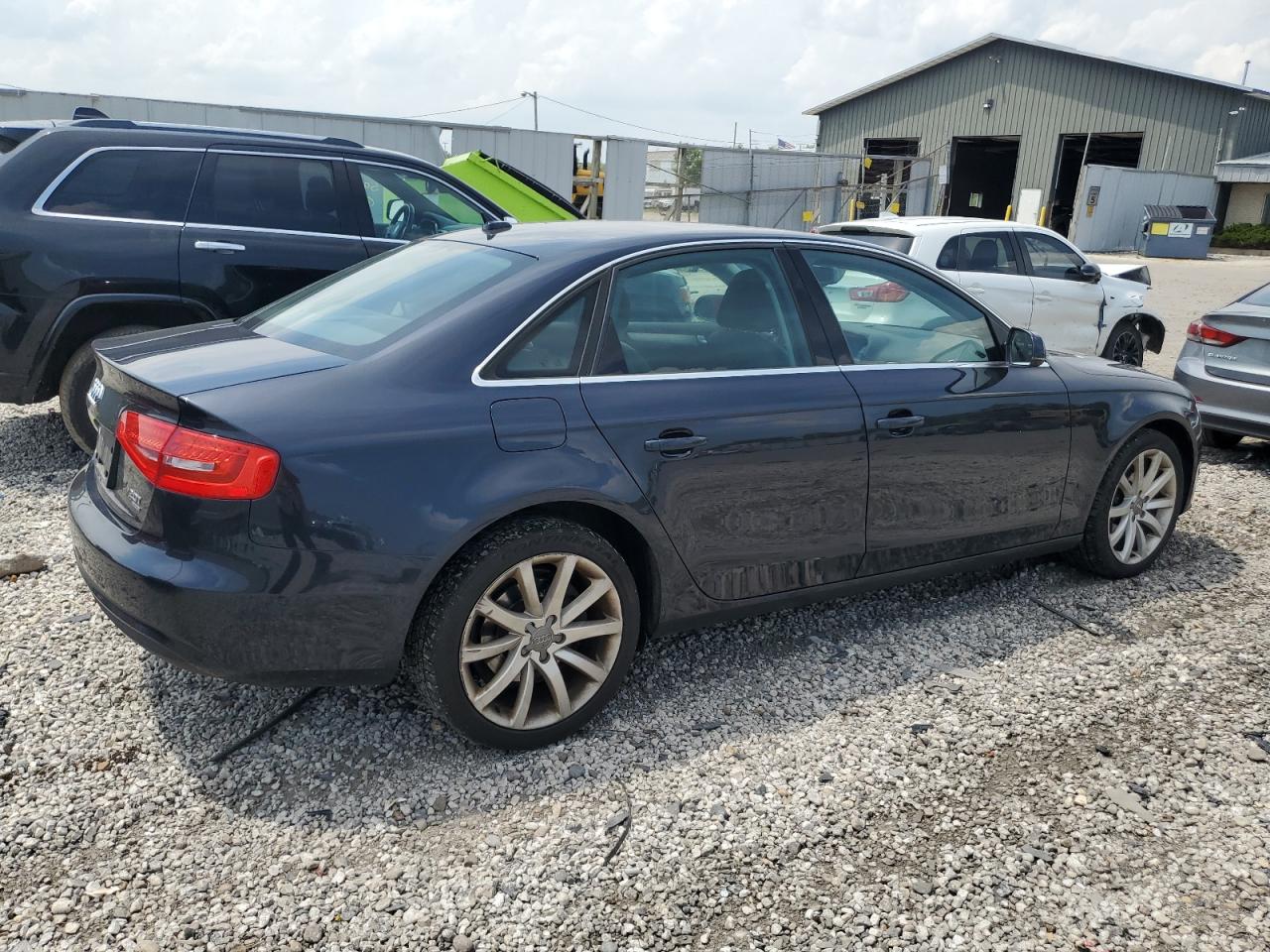 2013 Audi A4 Premium Plus vin: WAUFFAFL1DN007884