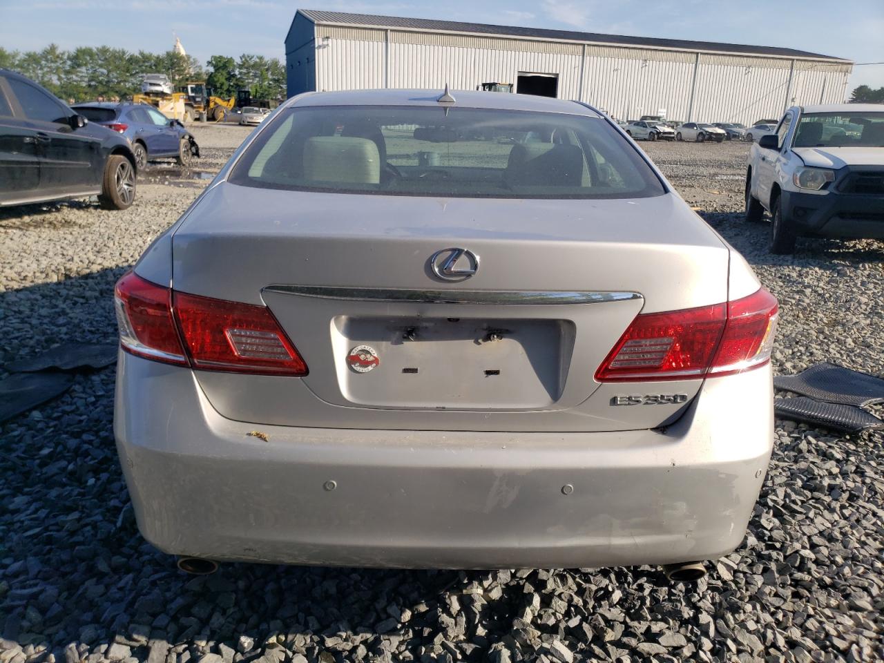 JTHBK1EG8B2433747 2011 Lexus Es 350