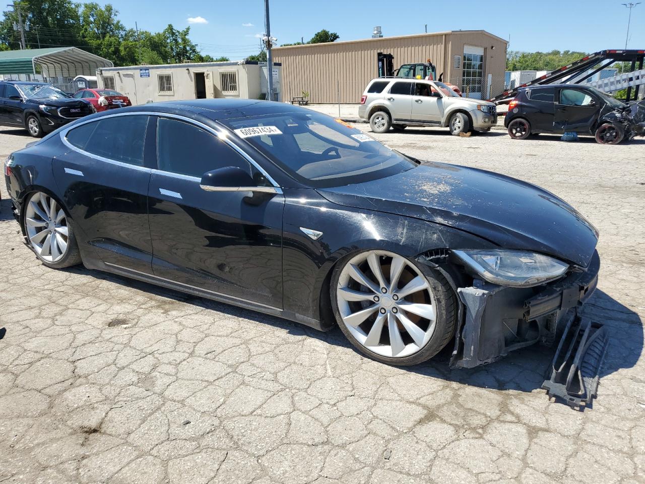 2013 Tesla Model S vin: 5YJSA1CP9DFP10350